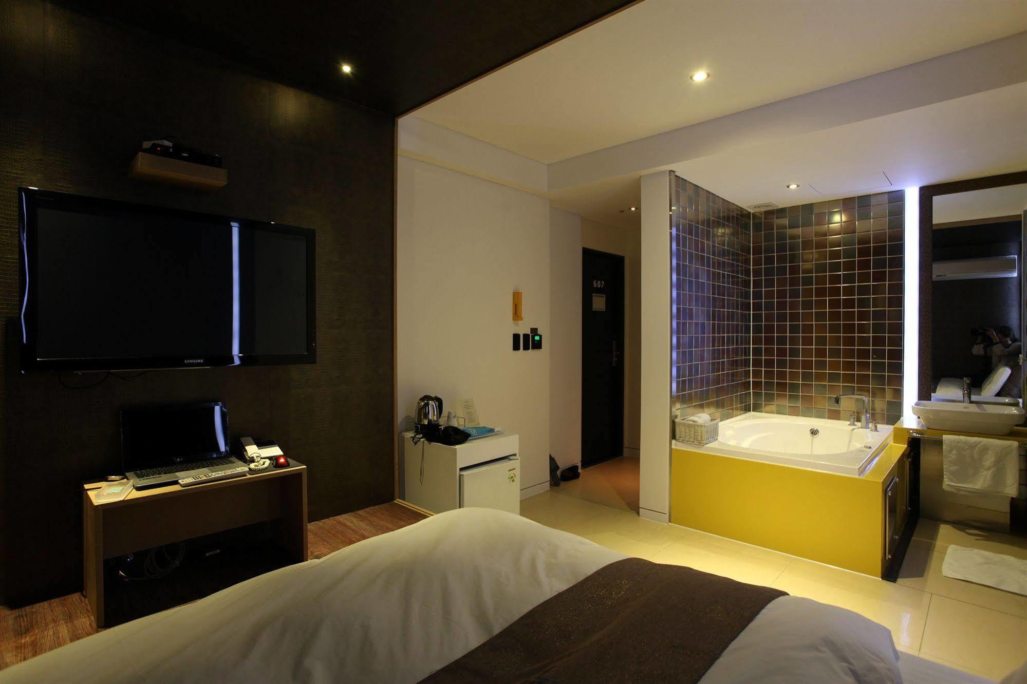 Hotel Jade Szöul Kültér fotó